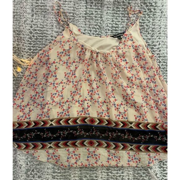 Express Blouses  - Picture 3 of 7